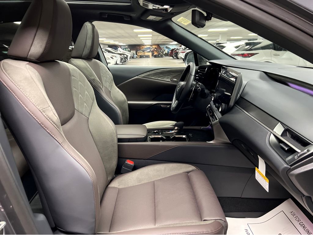 New 2026 Lexus RX 450h 450h+ Luxury image 25