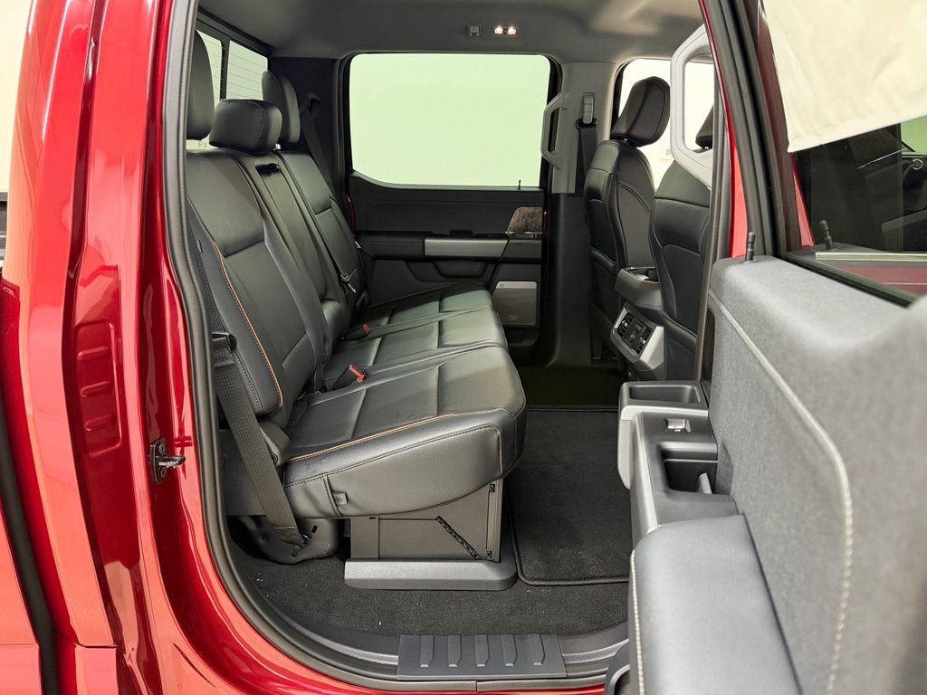 New 2026 Ford F250 Lariat w/ Lariat Premium Package AWD/4WD image 16