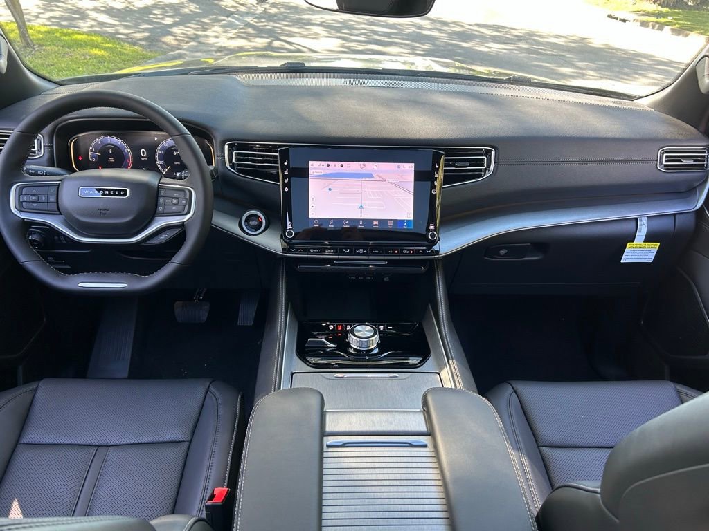New 2025 Jeep Wagoneer L Series II w/ Premium Group I image 11