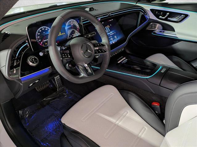 New 2026 Mercedes-Benz E 53 AMG e 4MATIC Sedan image 3