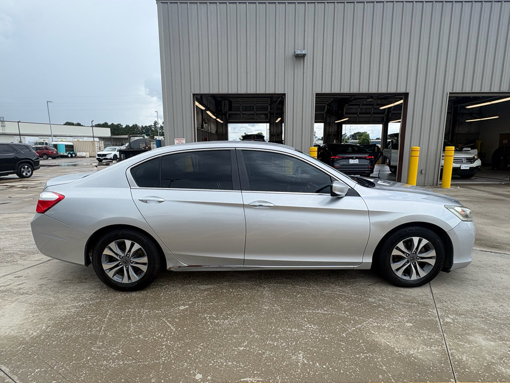 Used 2015 Honda Accord LX image 9