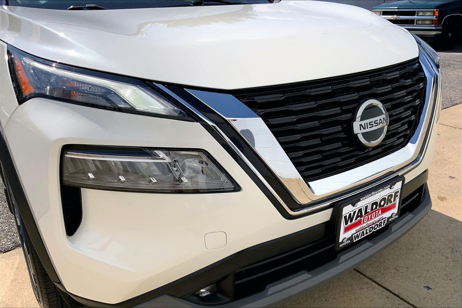 Used 2021 Nissan Rogue SL AWD/4WD image 35