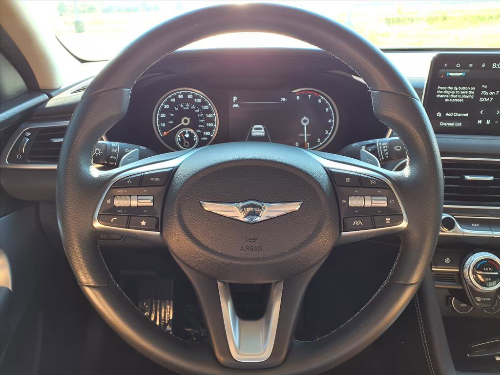 Used 2023 Genesis G70 2.0T image 17