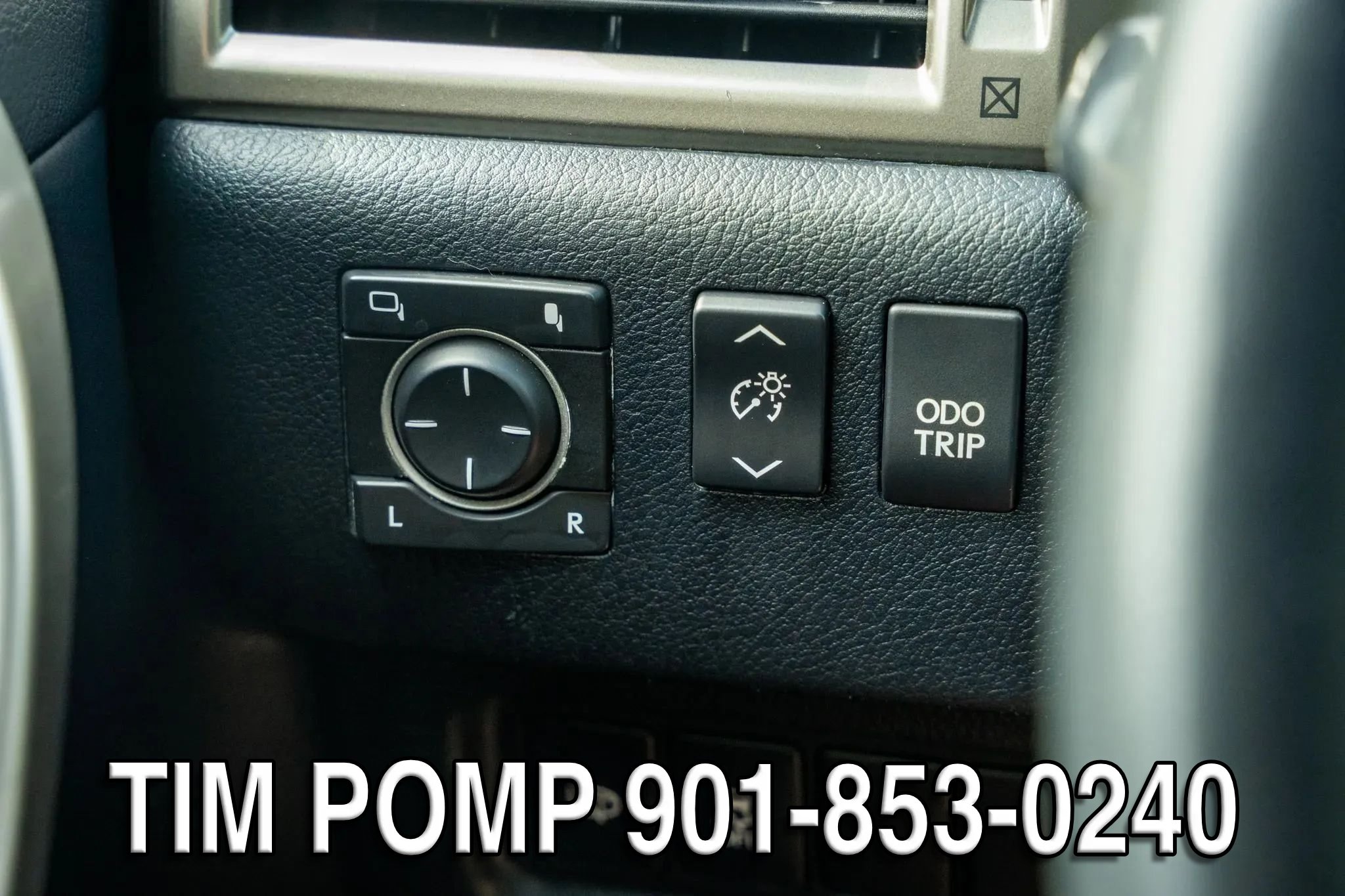 Used 2014 Lexus GX 460 w/ Premium Package AWD/4WD image 30