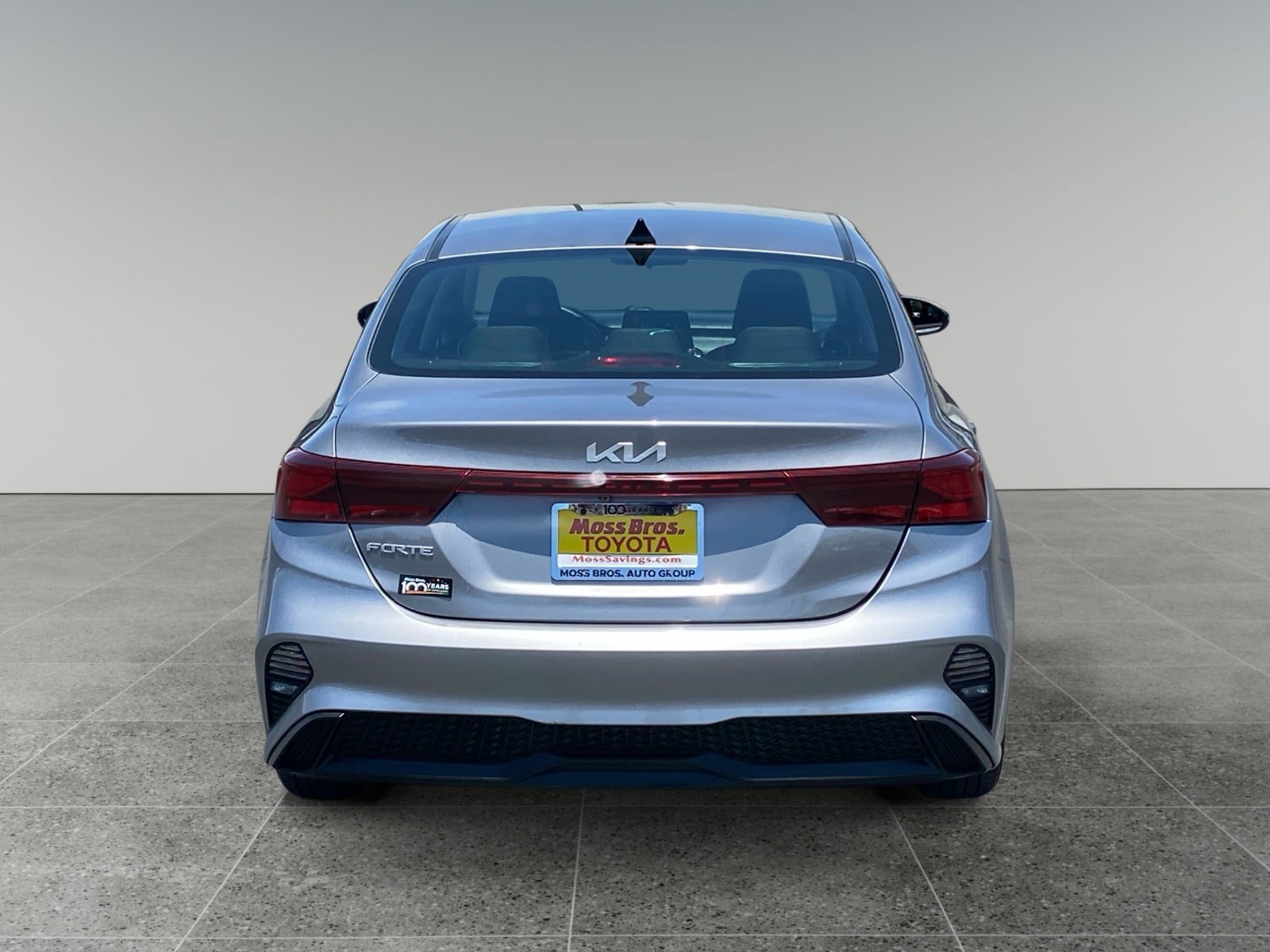 Used 2024 Kia Forte LXS w/ LXS Technology Package FWD image 4