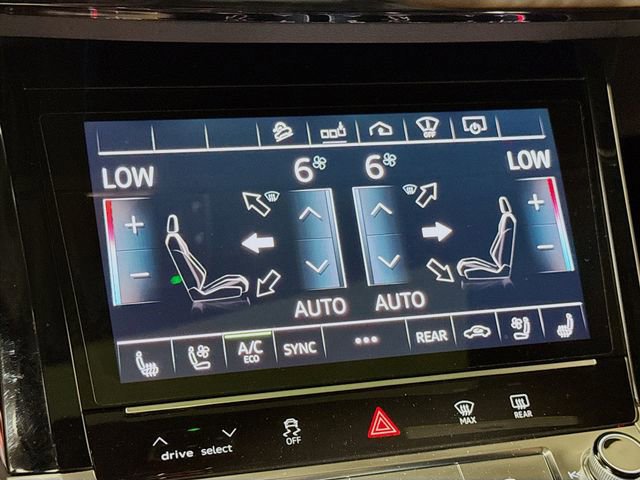 Used 2019 Audi e-tron Prestige w/ Prestige Package image 14