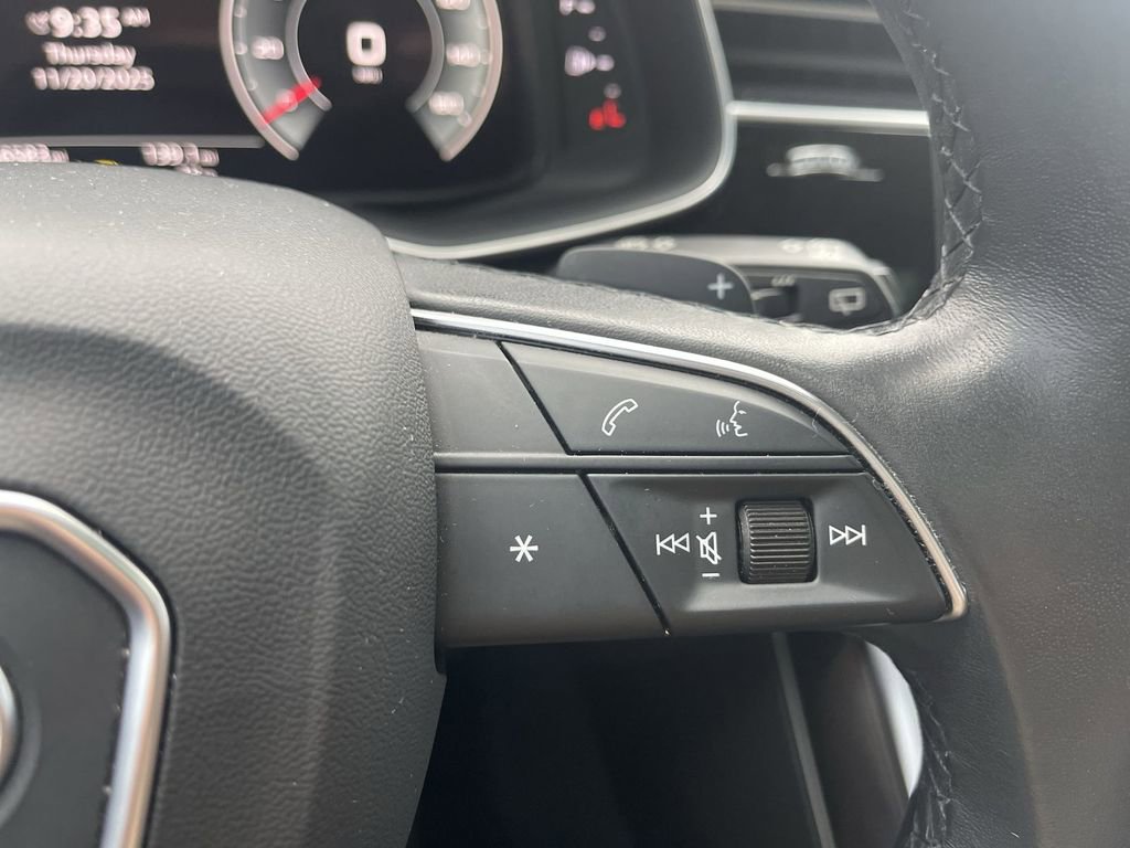 Used 2022 Audi Q8 Premium Plus image 20