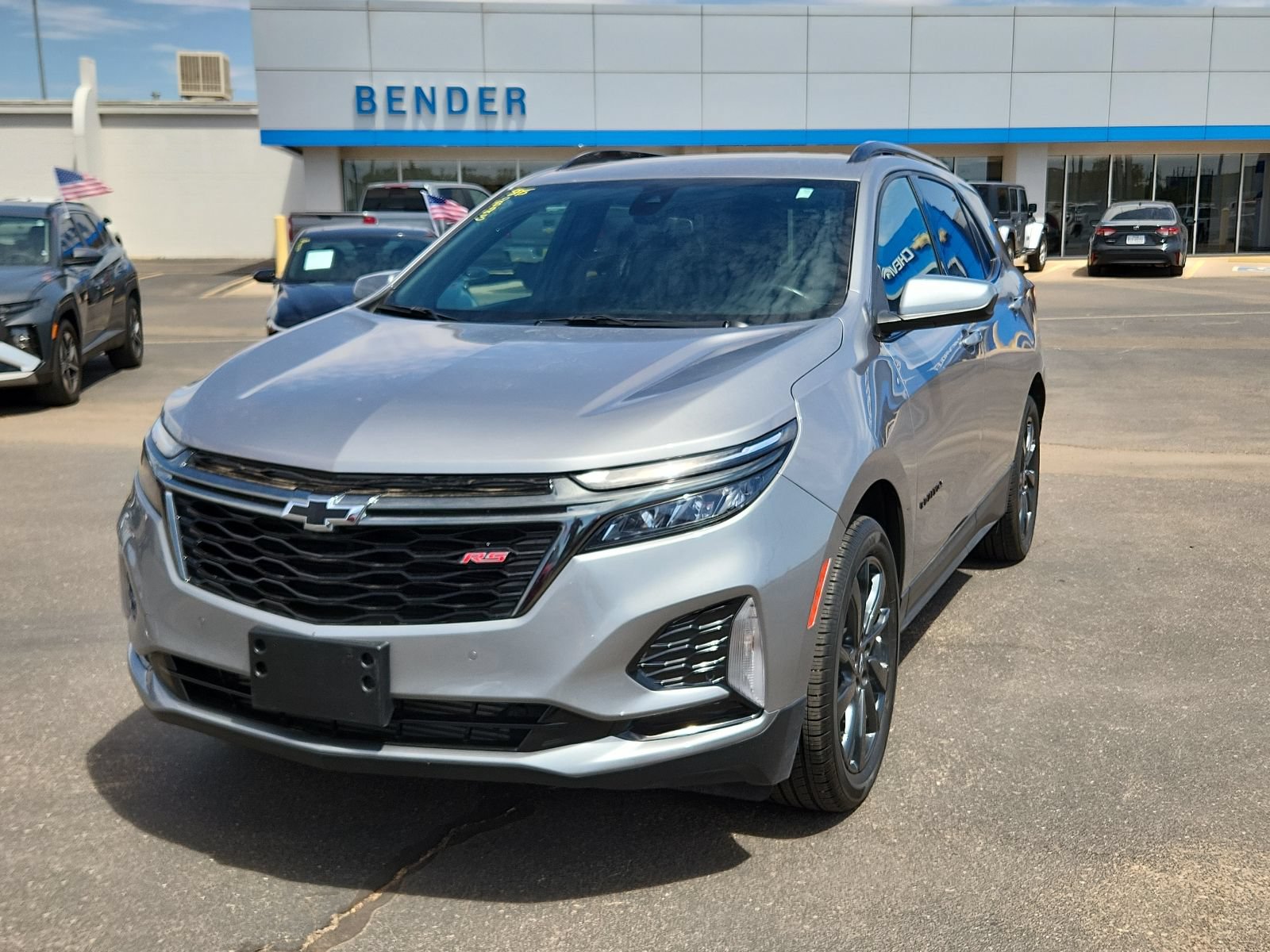 Used 2023 Chevrolet Equinox RS FWD image 1