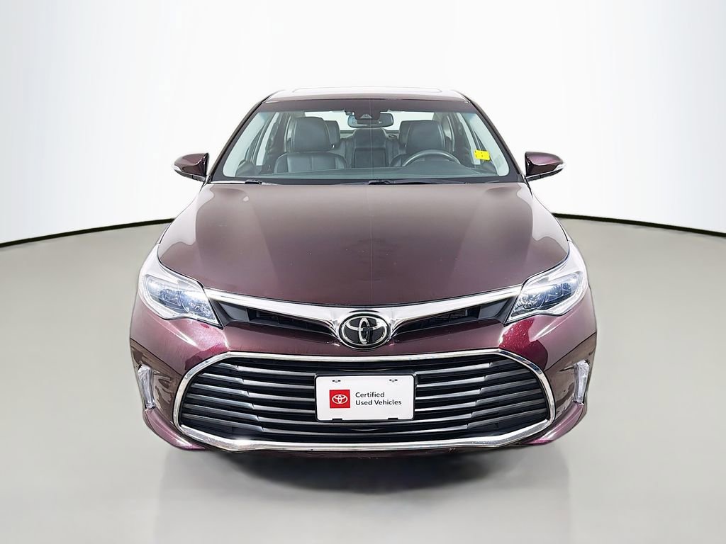 Used 2018 Toyota Avalon Limited w/ Carpet Mat Package FWD image 2