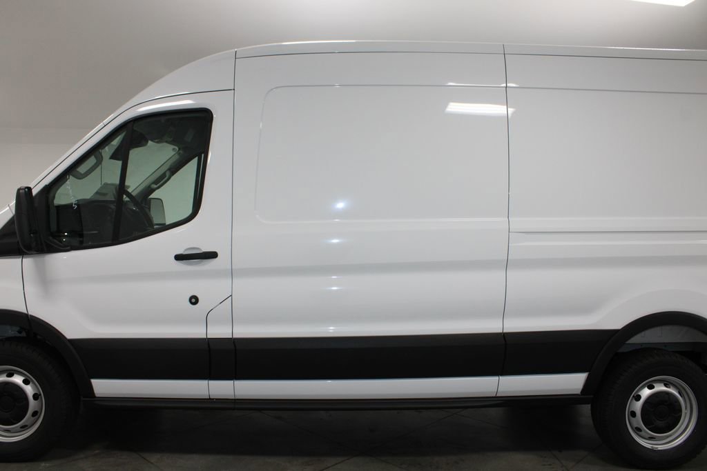 New 2025 Ford Transit 250 148 Medium Roof w/ Load Area Protection Package image 5