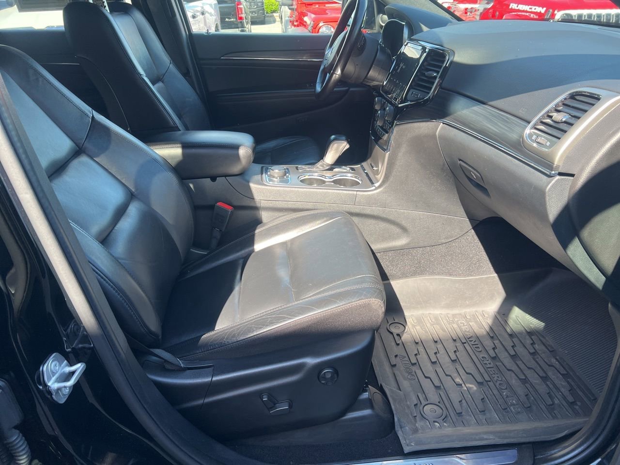 Used 2021 Jeep Grand Cherokee Limited AWD/4WD image 26