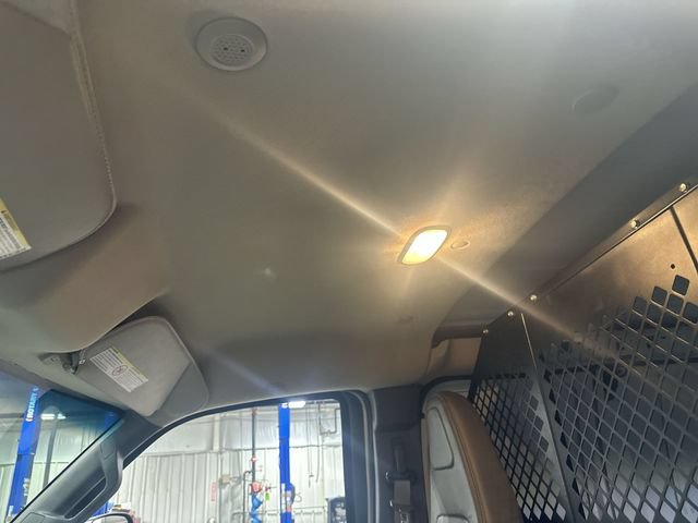 Used 2018 Chevrolet Express 2500 w/ Driver Convenience Package RWD image 20