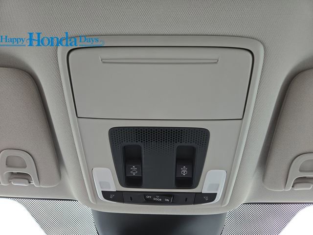 New 2025 Honda Pilot Touring image 35