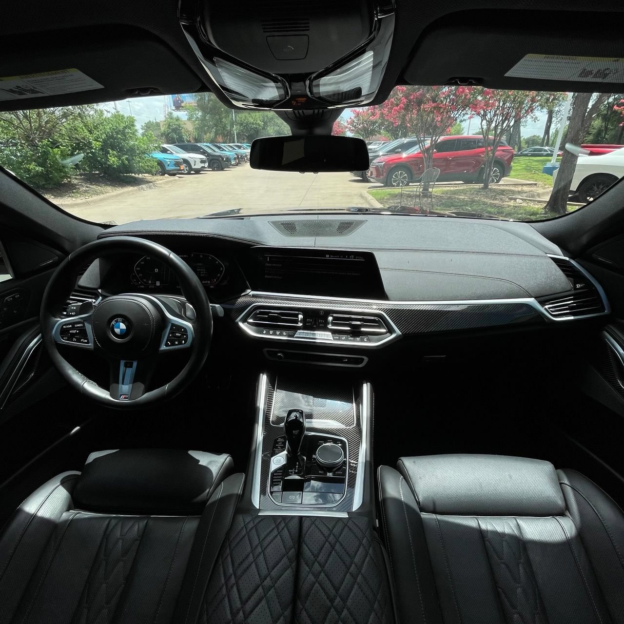 Used 2023 BMW X6 M50i w/ Parking Assistance Package AWD/4WD image 12
