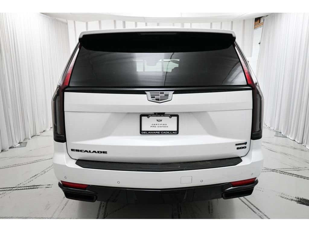 Used 2024 Cadillac Escalade Sport Platinum w/ LPO, ONYX Package AWD/4WD image 6