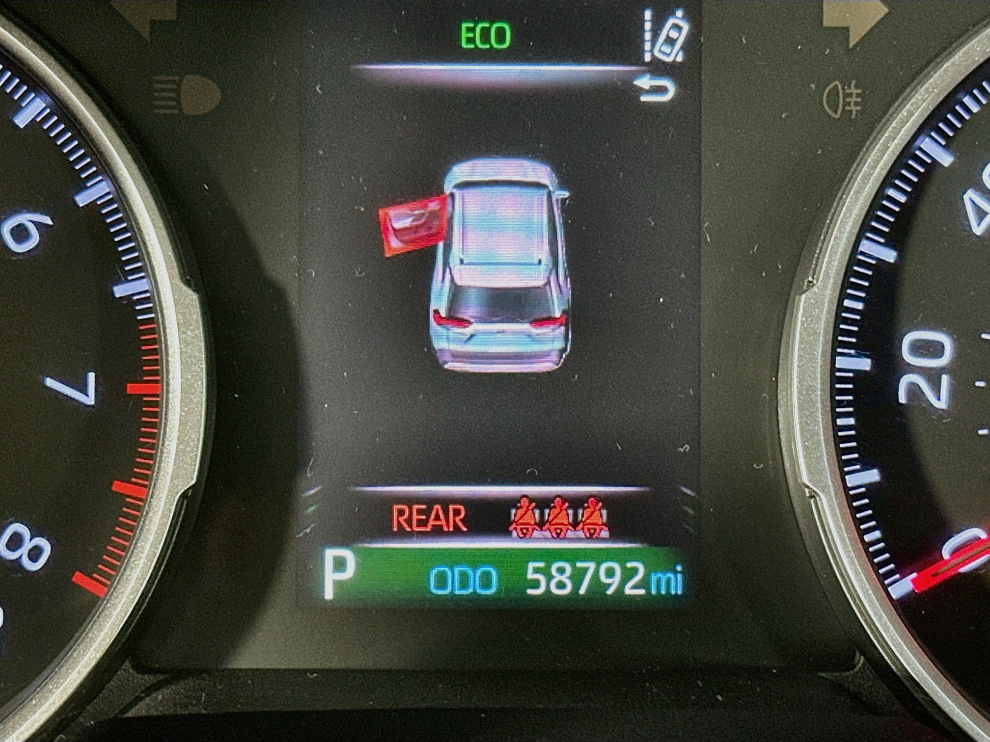 Used 2020 Toyota RAV4 XLE w/ Convenience Package FWD image 19