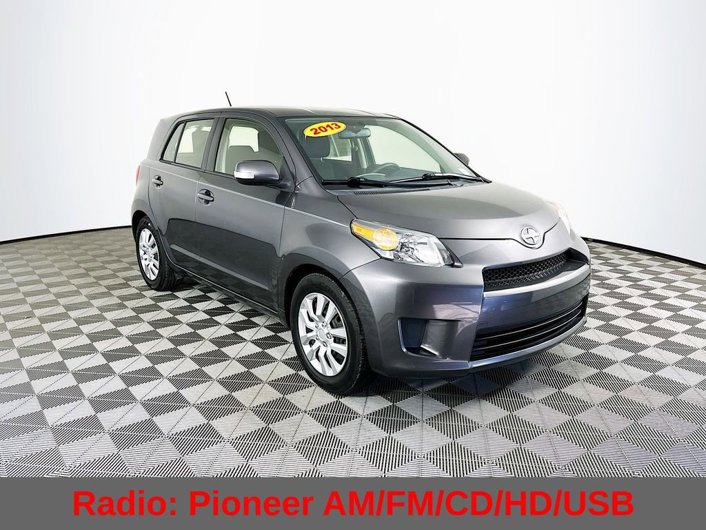 Used 2013 Scion xD image 3