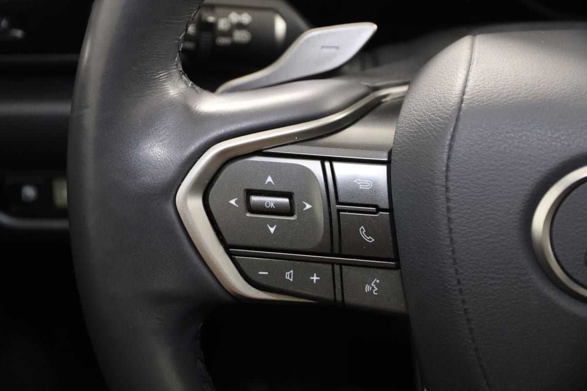 Used 2024 Lexus NX 250 FWD w/ Cold Area Package image 35
