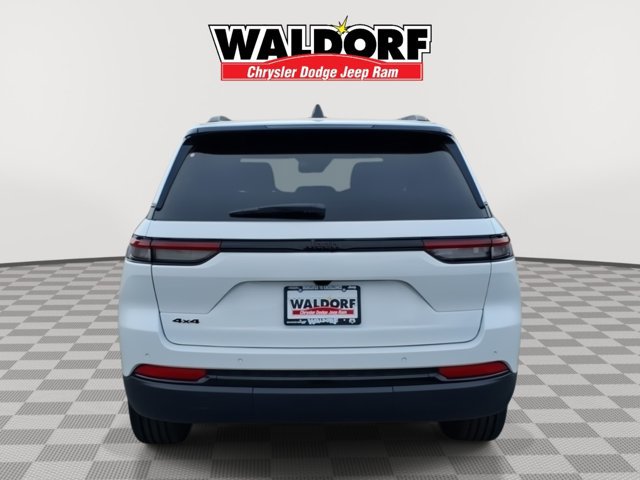 New 2025 Jeep Grand Cherokee L Altitude AWD/4WD image 4