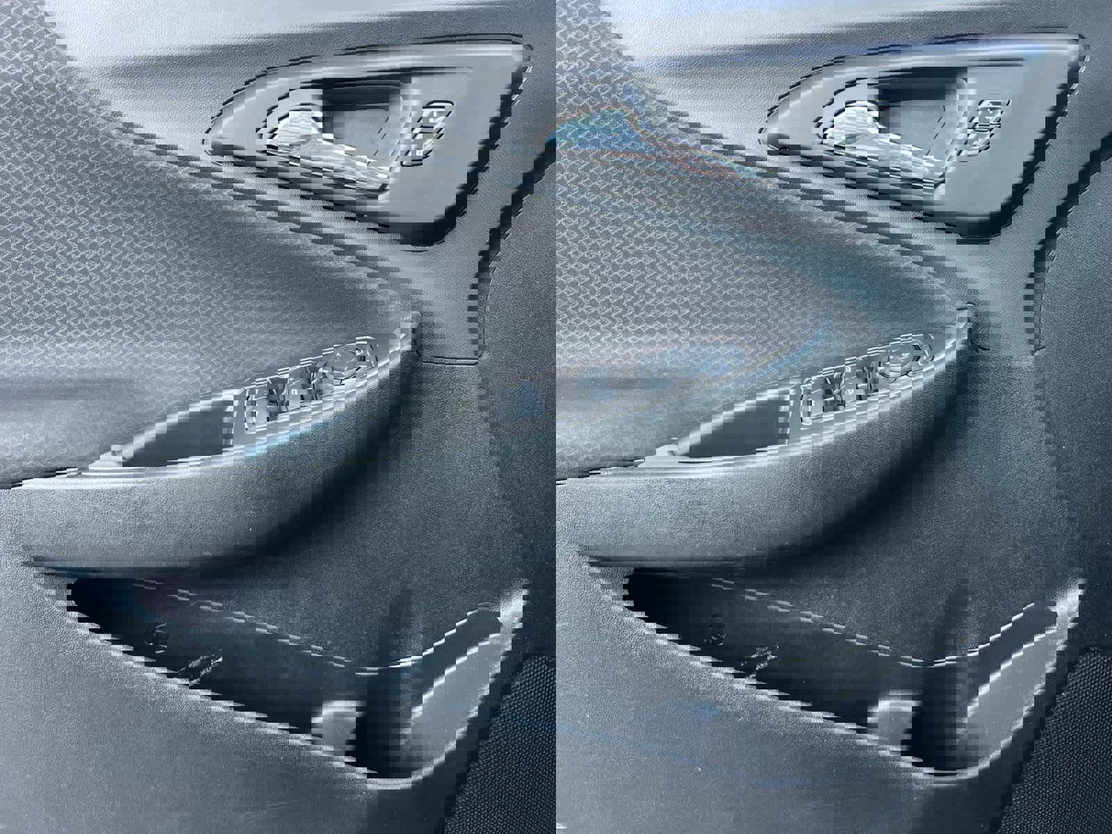 Used 2023 Chevrolet Malibu LT image 13