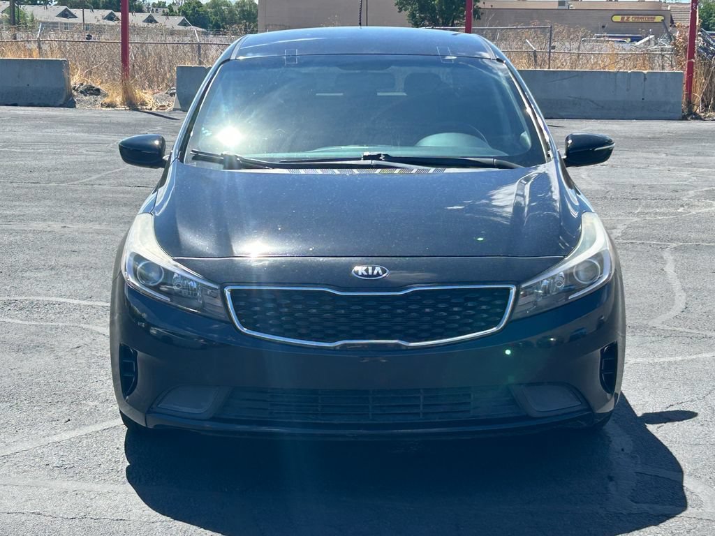 Used 2017 Kia Forte LX FWD image 8