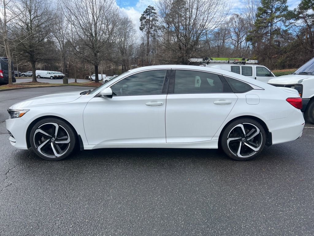 Used 2020 Honda Accord Sport image 2