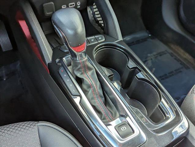 Used 2023 Chevrolet TrailBlazer RS w/ Convenience Package image 12
