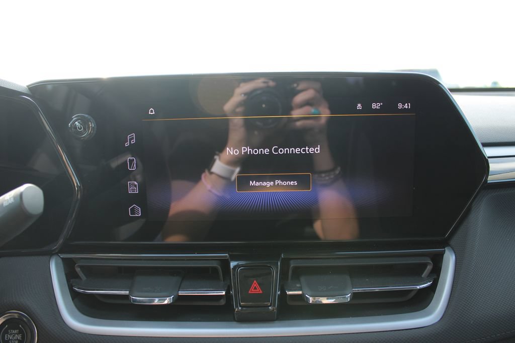Used 2025 Chevrolet TrailBlazer LT w/ Convenience Package FWD image 52