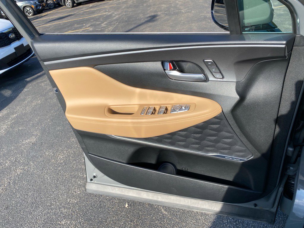 Used 2023 Hyundai Santa Fe Calligraphy image 22