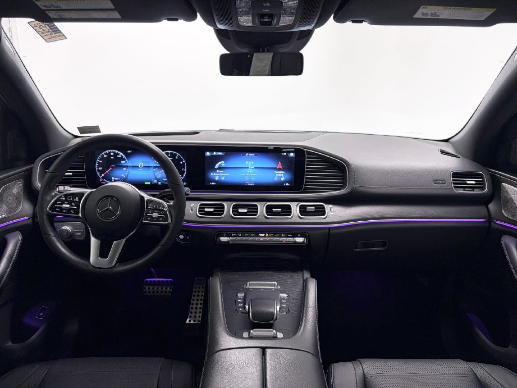 Used 2023 Mercedes-Benz GLS 450 4MATIC image 2