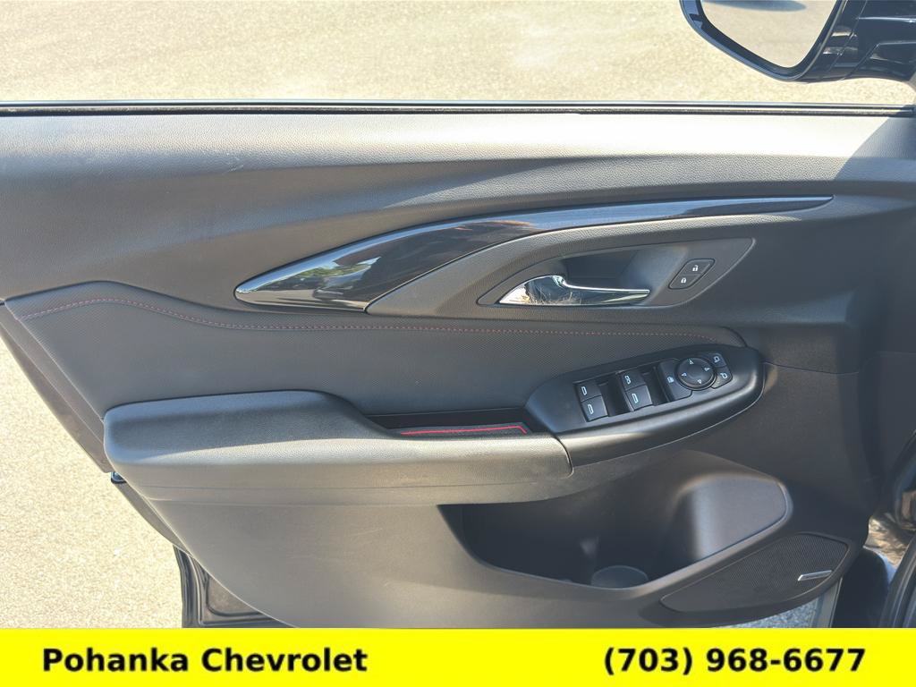 Certified 2022 Chevrolet TrailBlazer RS w/ Technology Package AWD/4WD image 21