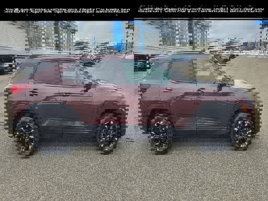 Used 2023 Chevrolet TrailBlazer LT w/ Convenience Package image 2