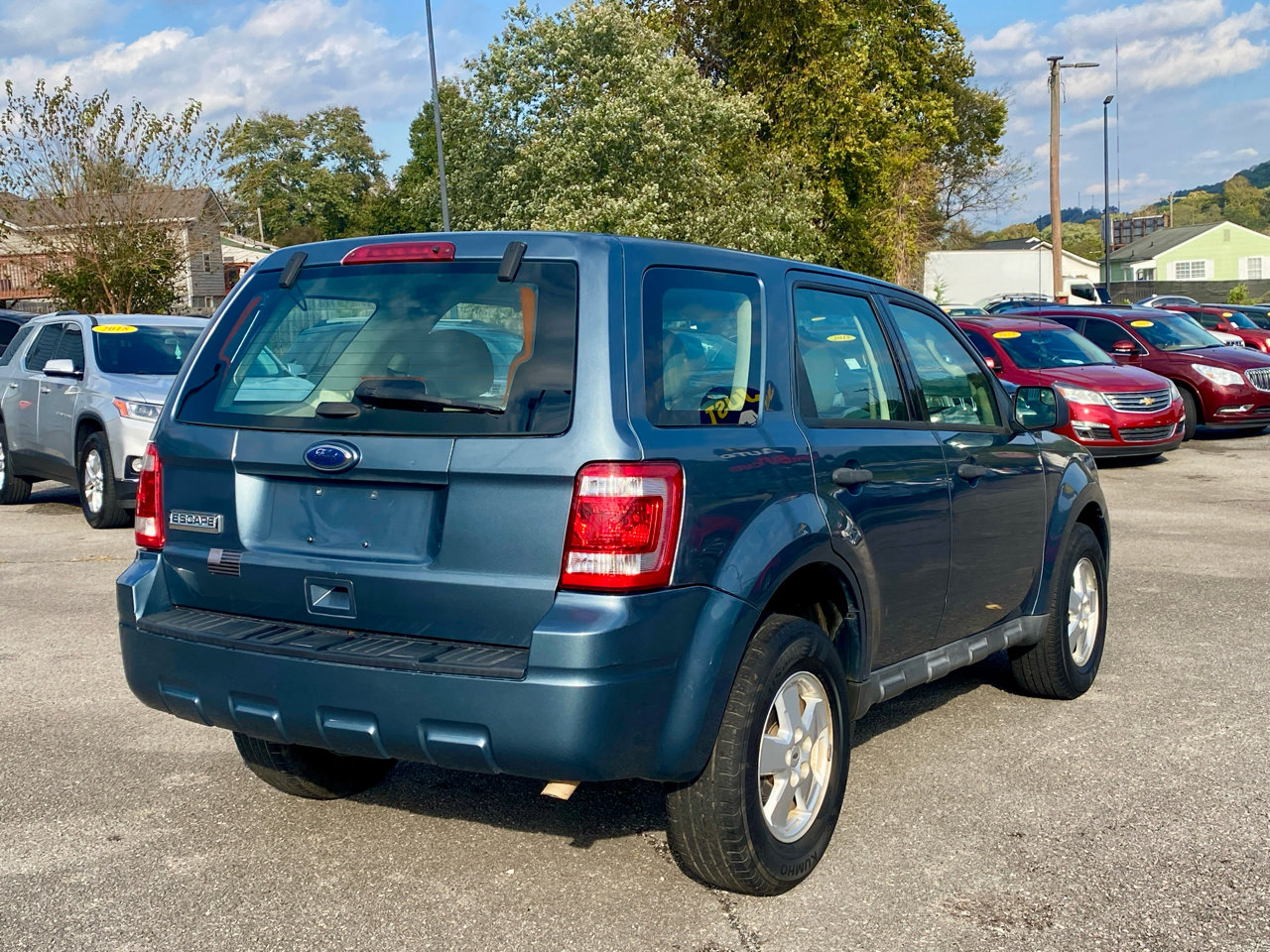 Used 2012 Ford Escape XLS image 7