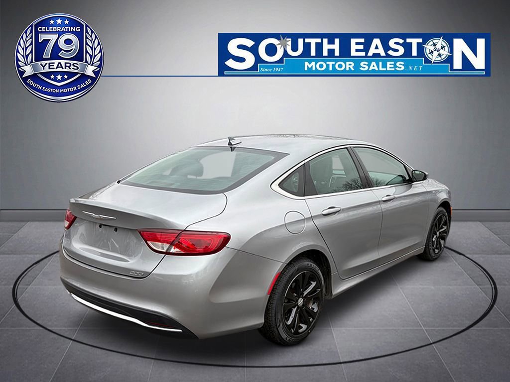 Used 2016 Chrysler 200 Limited Platinum image 6