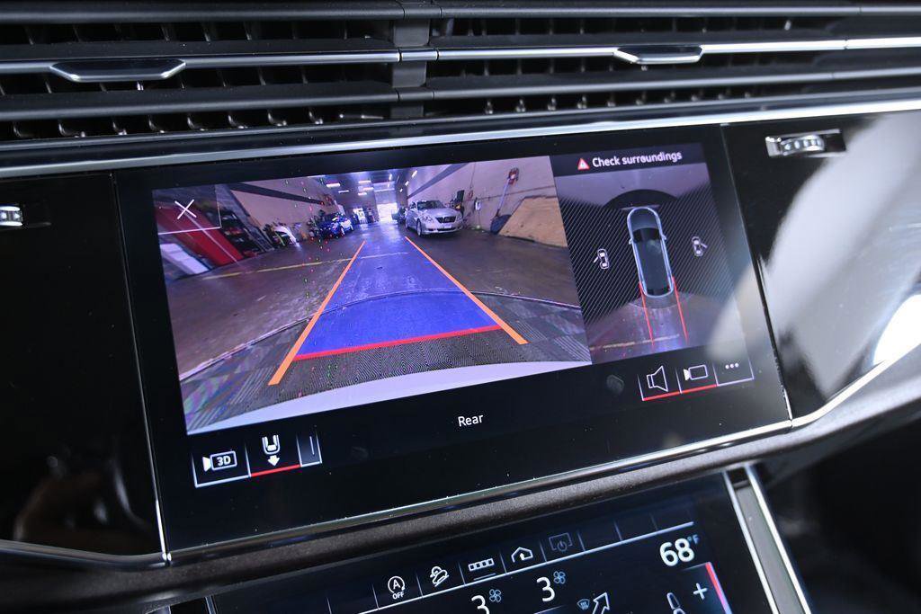 Used 2023 Audi Q8 Premium Plus image 16