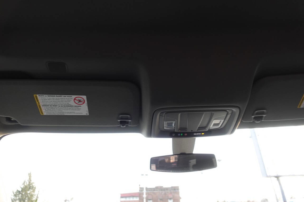 Used 2023 Chevrolet Silverado 2500 LT w/ Convenience Package image 43