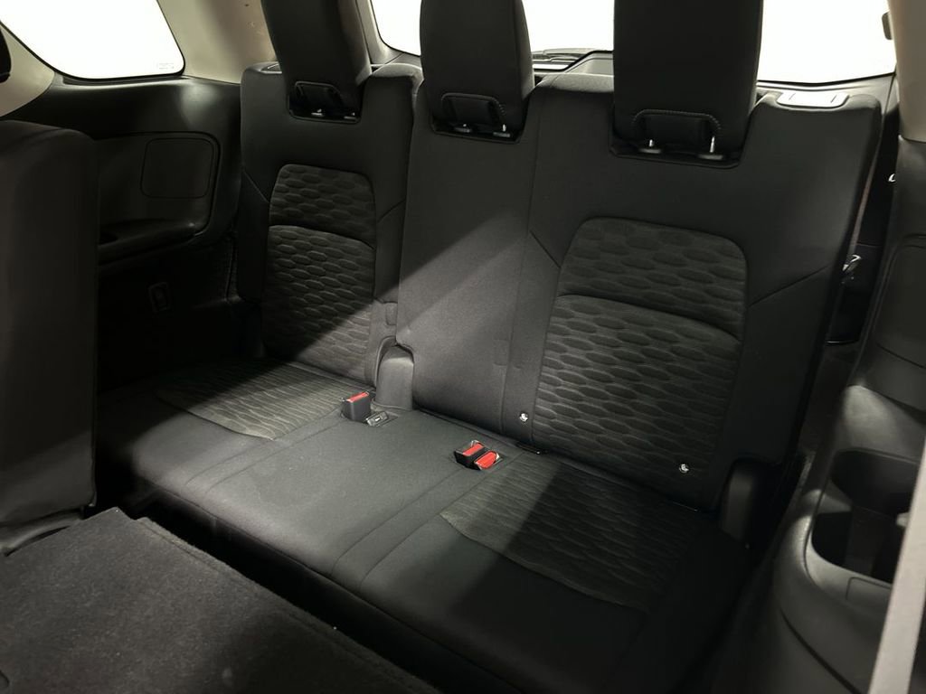 Used 2023 Nissan Pathfinder SV w/ Black Appearance Package image 20