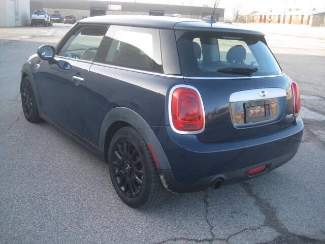 Used 2015 MINI Cooper 2-Door Hardtop FWD image 7