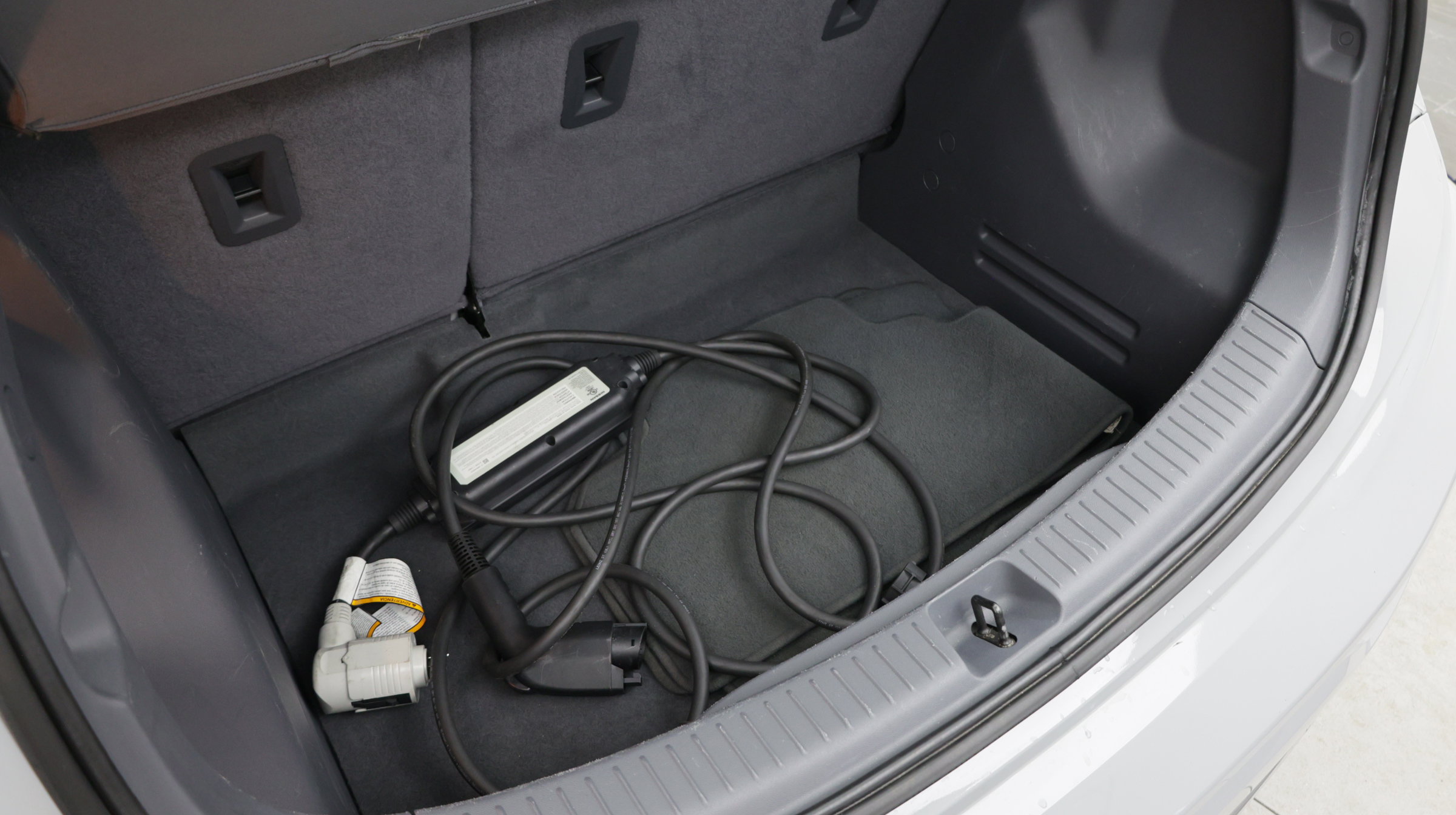 Used 2021 Chevrolet Bolt LT FWD image 36
