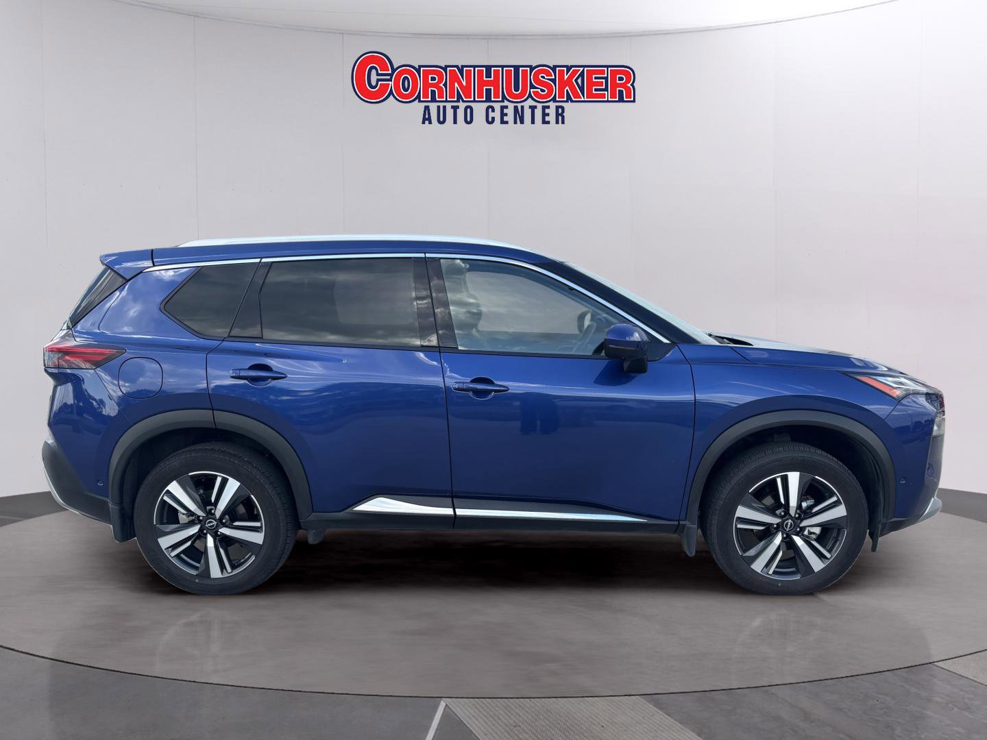 Used 2023 Nissan Rogue Platinum AWD/4WD image 8