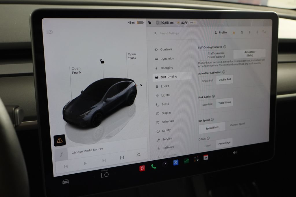 Used 2022 Tesla Model Y Performance AWD/4WD image 28