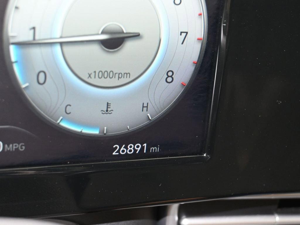 Used 2022 Hyundai Elantra SEL w/ Convenience + Premium Package image 31