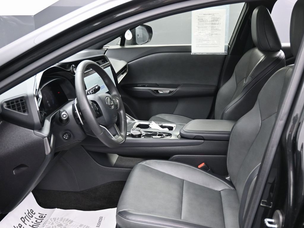 Used 2023 Lexus RZ 450e Premium w/ Technology Package image 15