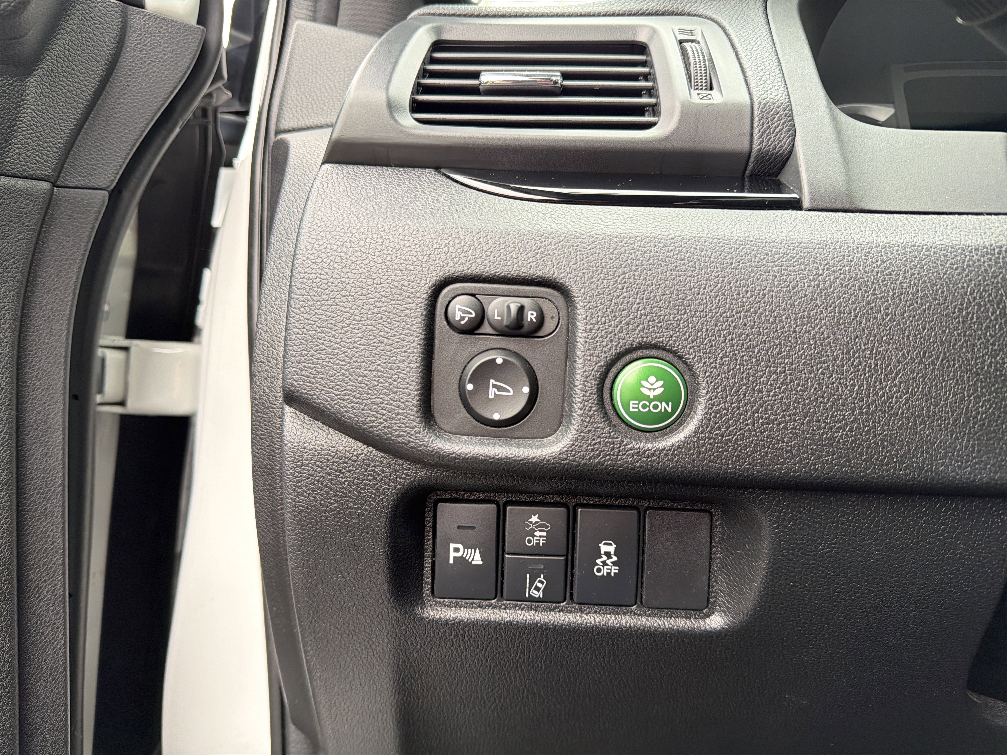 Used 2022 Honda Pilot Black Edition image 15