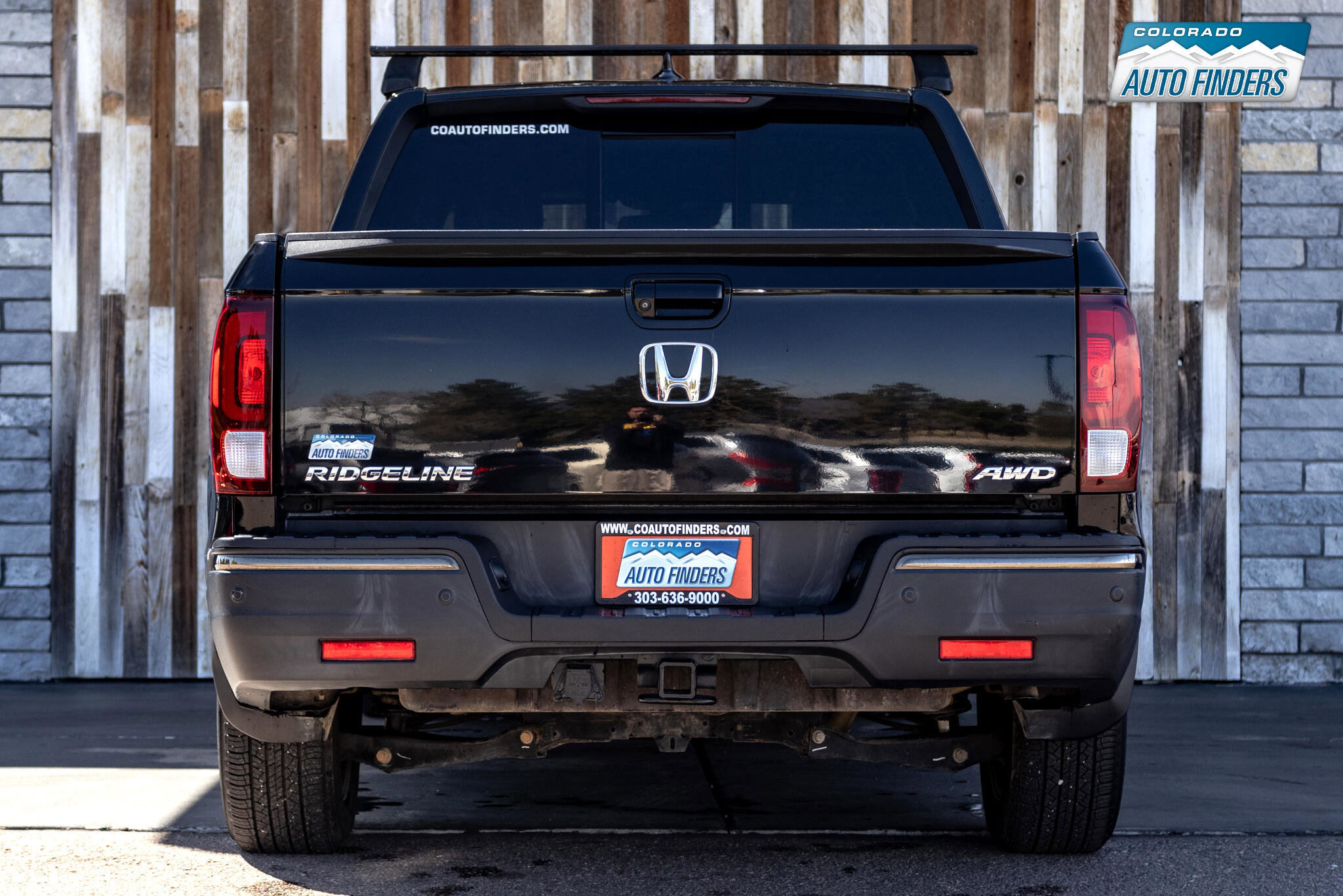 Used 2017 Honda Ridgeline Black Edition image 4