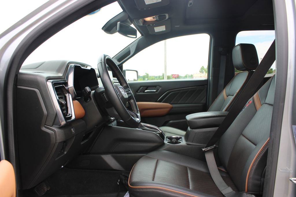 Used 2023 GMC Canyon AT4 w/ AT4 Premium Package AWD/4WD image 24
