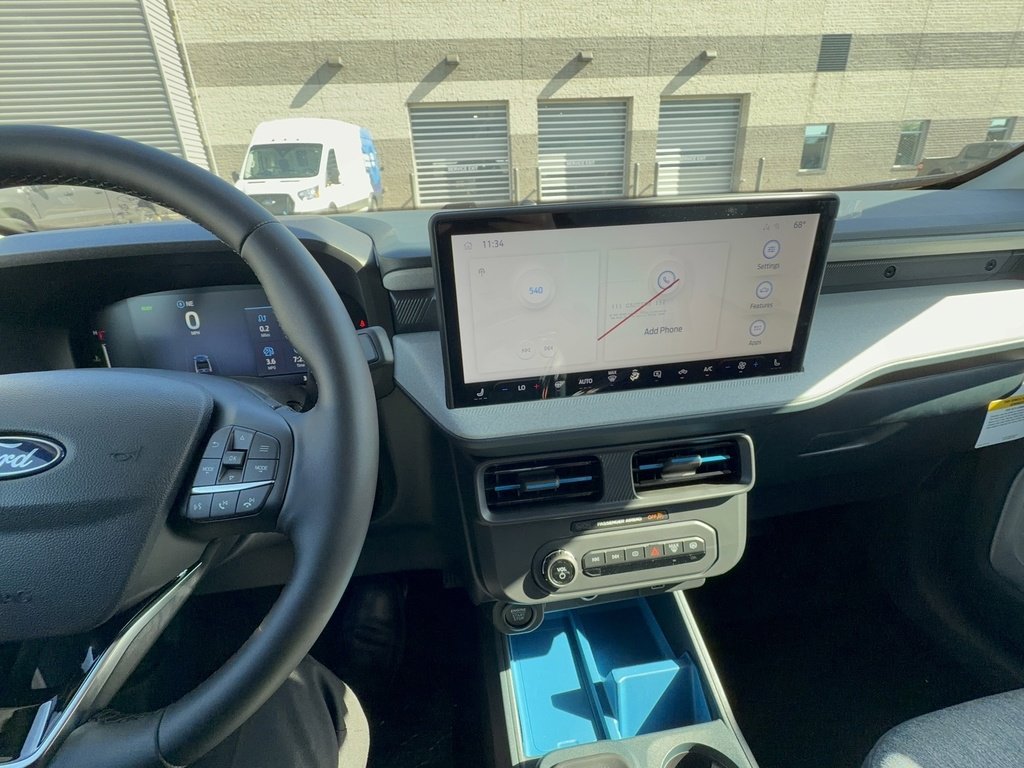 New 2025 Ford Maverick XLT w/ XLT Luxury Package FWD image 12