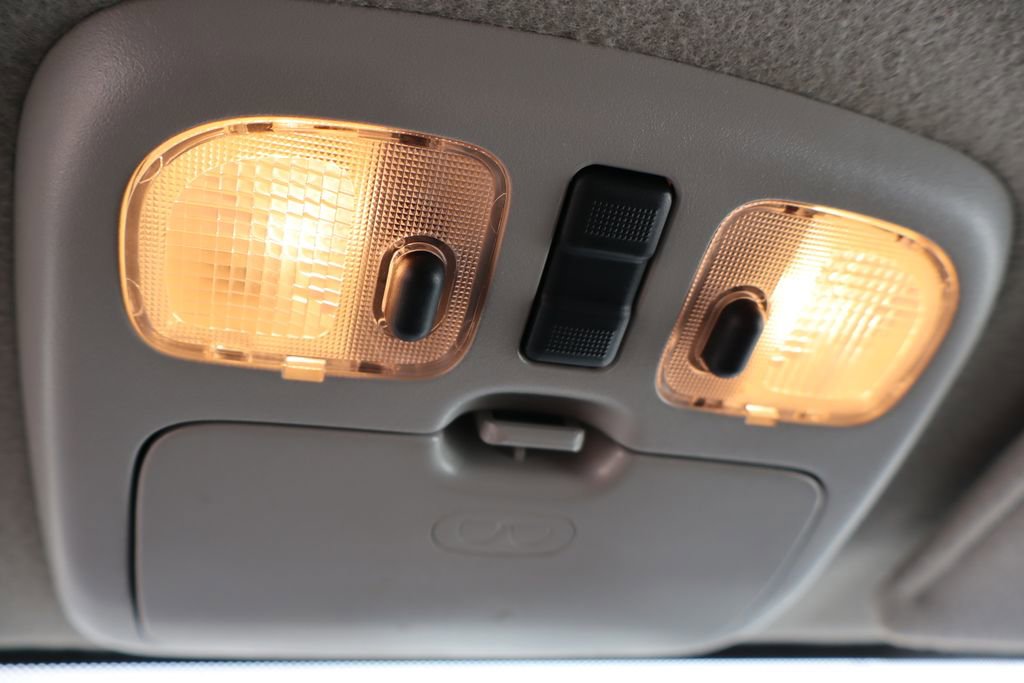 Used 2004 MAZDA Tribute ES w/ Luxury Pkg image 22