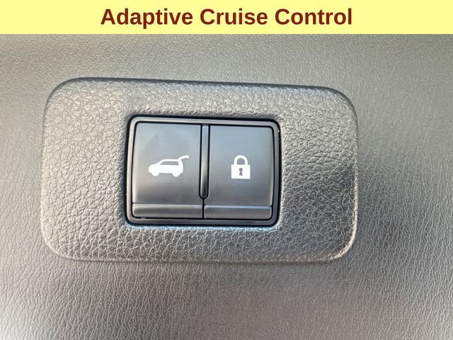 Used 2023 Nissan Armada Platinum w/ Captain's Chairs Package image 12