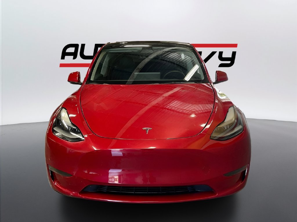 Used 2023 Tesla Model Y Performance AWD/4WD image 2